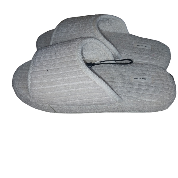 Zara Bedroom Slippers Size 37 - Picture 5 of 9